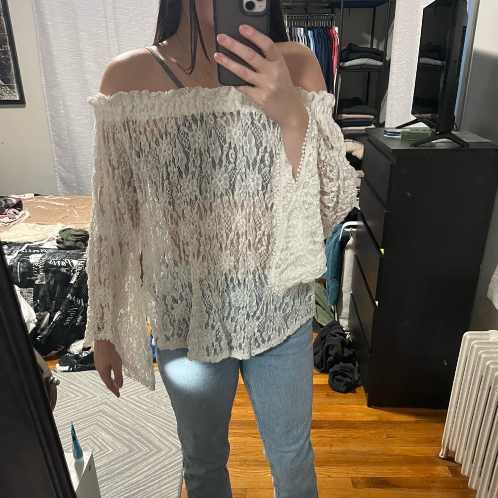 Abercrombie lace top